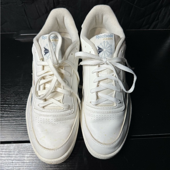 Men’s Reebok - Picture 2 of 6